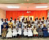 Action de solidarité AIDF Comores : remise de montres aux élèves méritants de l’orphelinat  IBn Khaldoun de Vouvouni