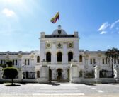 L&rsquo;Équateur va imposer des droits de douane de 30% sur les importations colombiennes