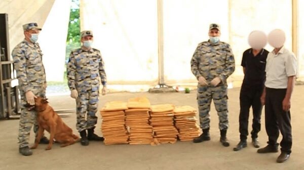 Azerbaïdjan : plus de 110 kg de stupéfiants découverts dans un chargement de pastèques