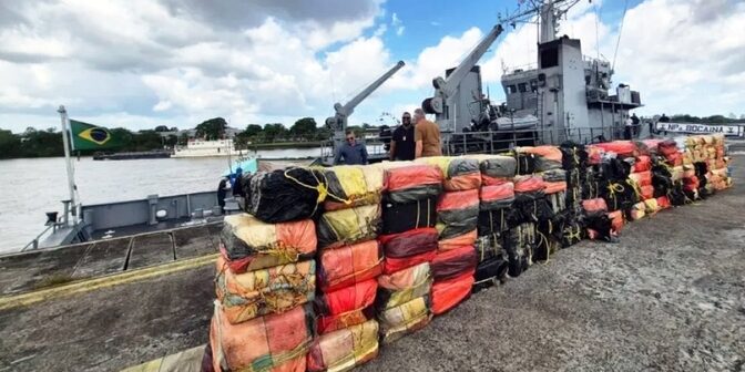 5,3 tonnes de cocaïnes saisies par la Police fédérale et la Marine brésiliennes